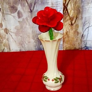 Kashima Christmas Holly - Fine Porcelain